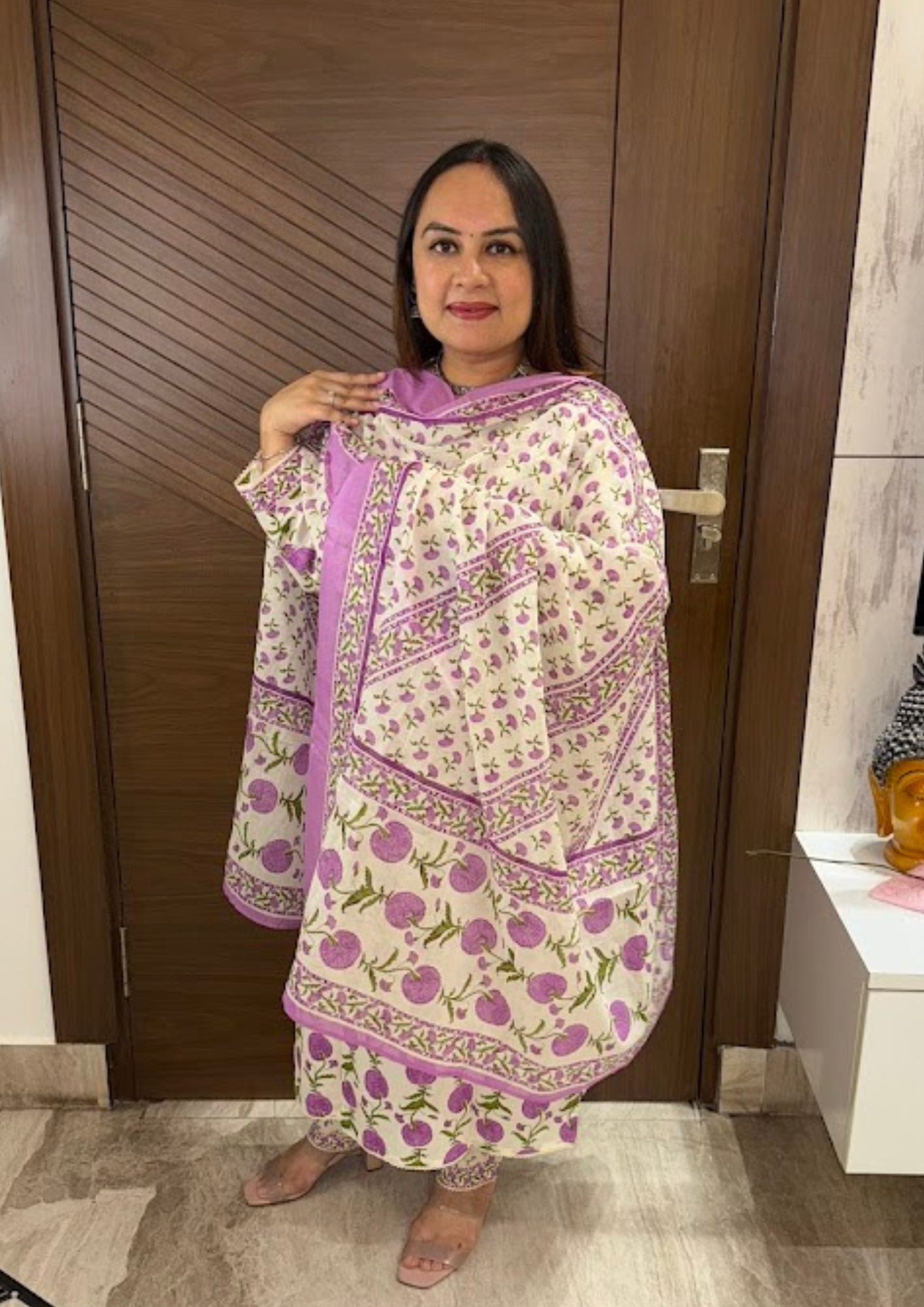 Syraah Lavender Floral Sanganeri Printed Cotton Suit Set With Dupatta & Pants