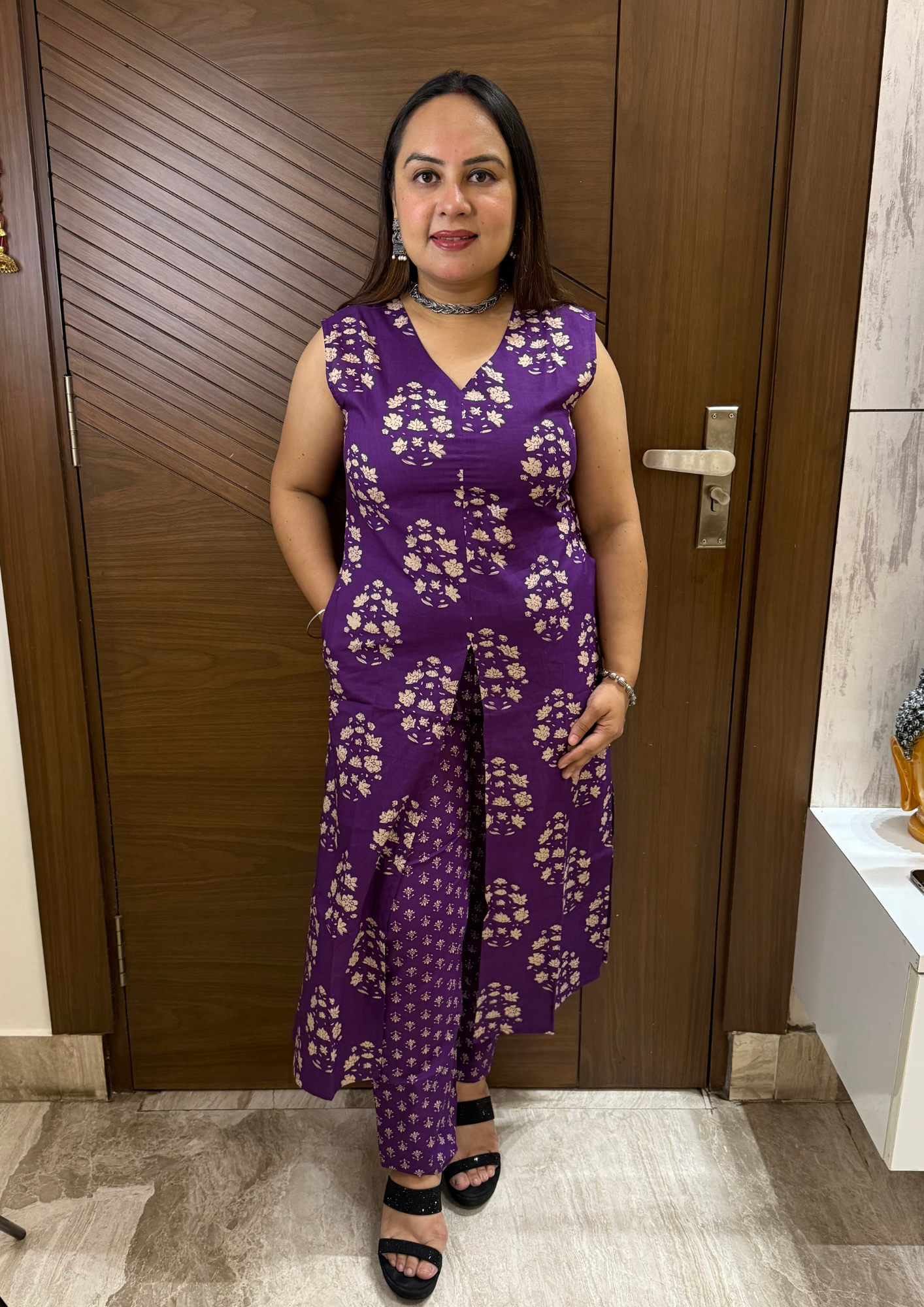 Zyara Voilet Floral Boota Printed Sanganeri Cotton Co-Ord Set