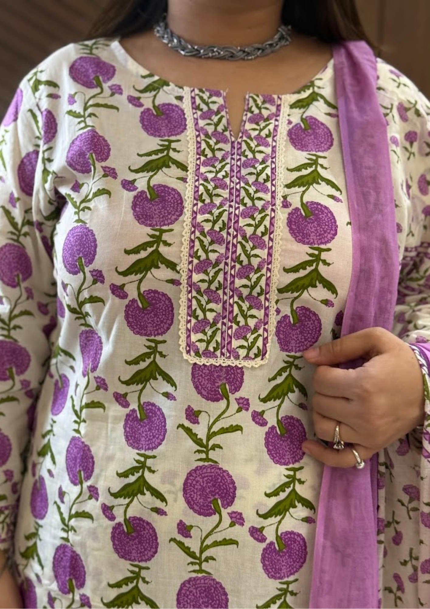Syraah Lavender Floral Sanganeri Printed Cotton Suit Set With Dupatta & Pants